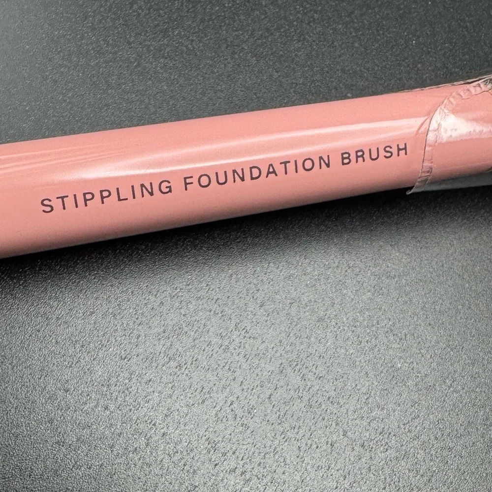 Mally Pink Stippling Foundation Brush-New in bag MRSP $18